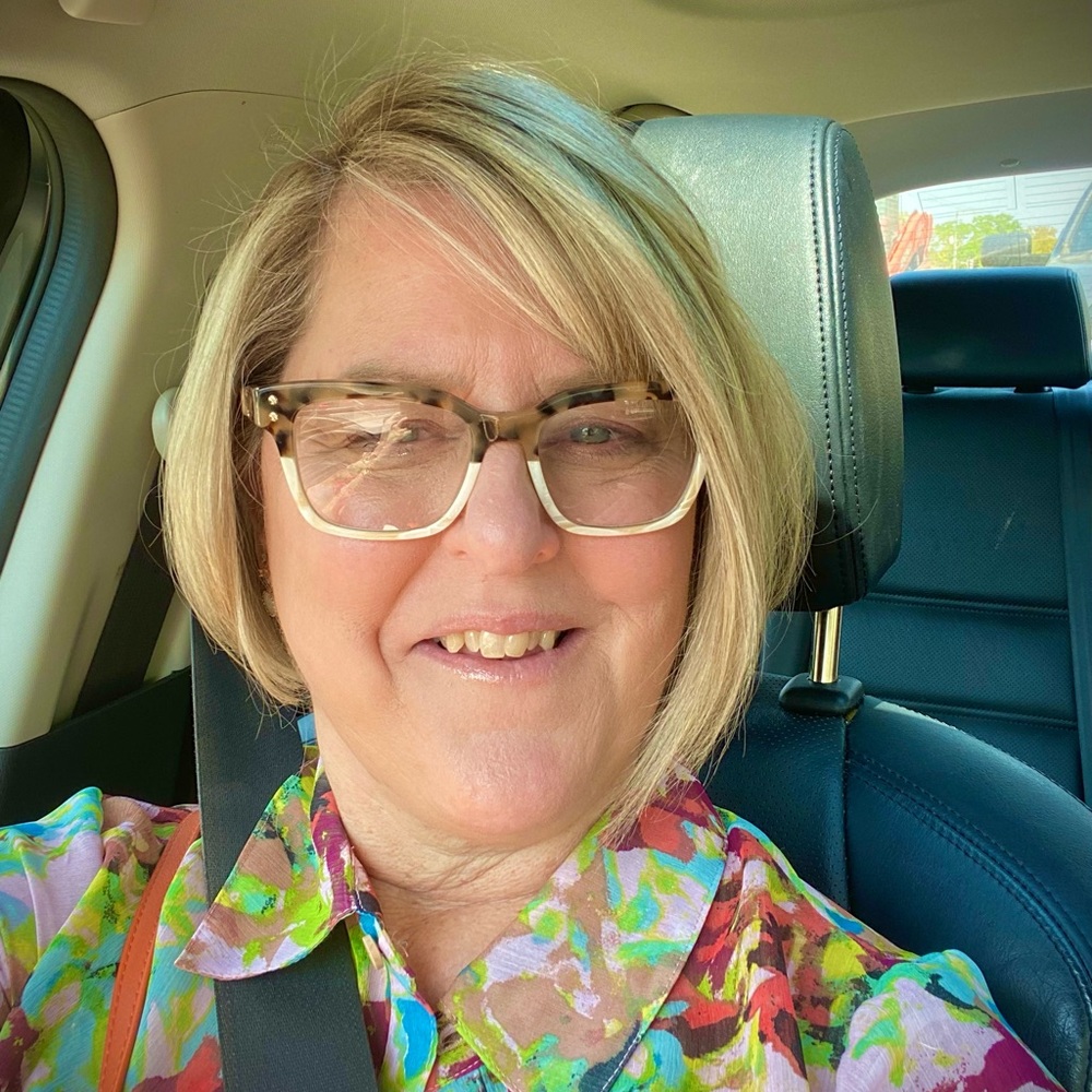 Meet your Posher, Nancy